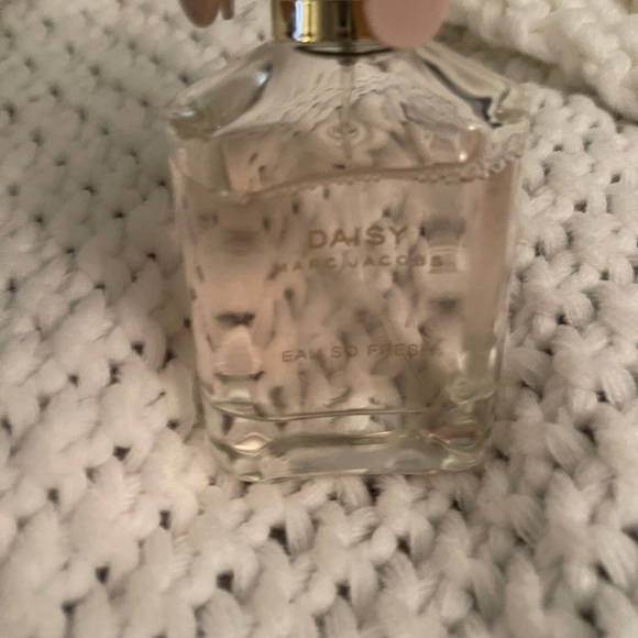 Marc Jacob’s daisy - Picture 3 of 3